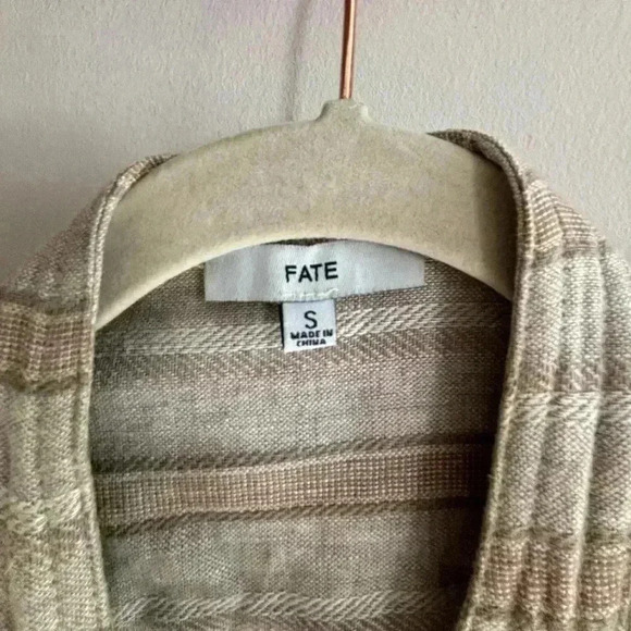 Lightweight Tan Fate Shacket - Picture 3 of 6